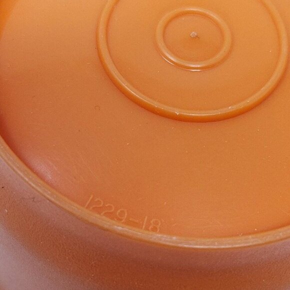 Tupperware Container Lot 4 Bowls 3 Lids Vintage USA Yellow, Orange, Red Fall - Picture 6 of 10